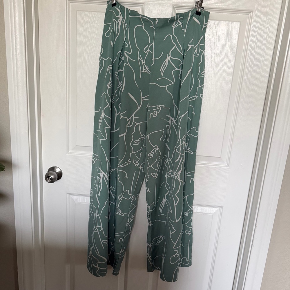Womens Green Abstract Patterned Pants XL